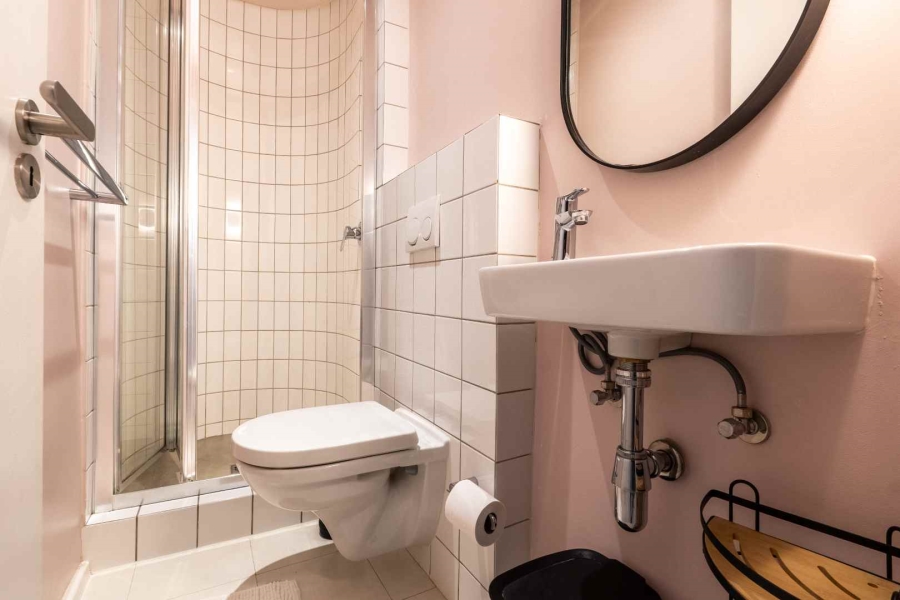 1 Bedroom Property for Sale in Sea Point Western Cape